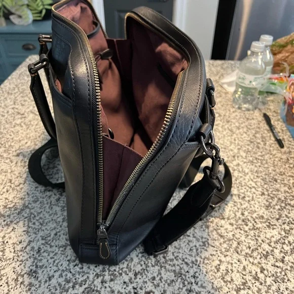 Coach metropolitan slim brief